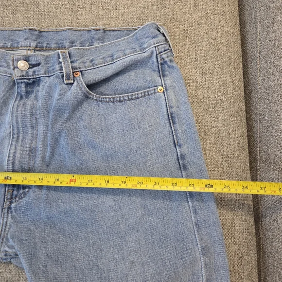 Levi's 505 Men's Cotton Jeans - Light Stonewash 38 X 30 Relaxed Straight - Picture 6 of 15